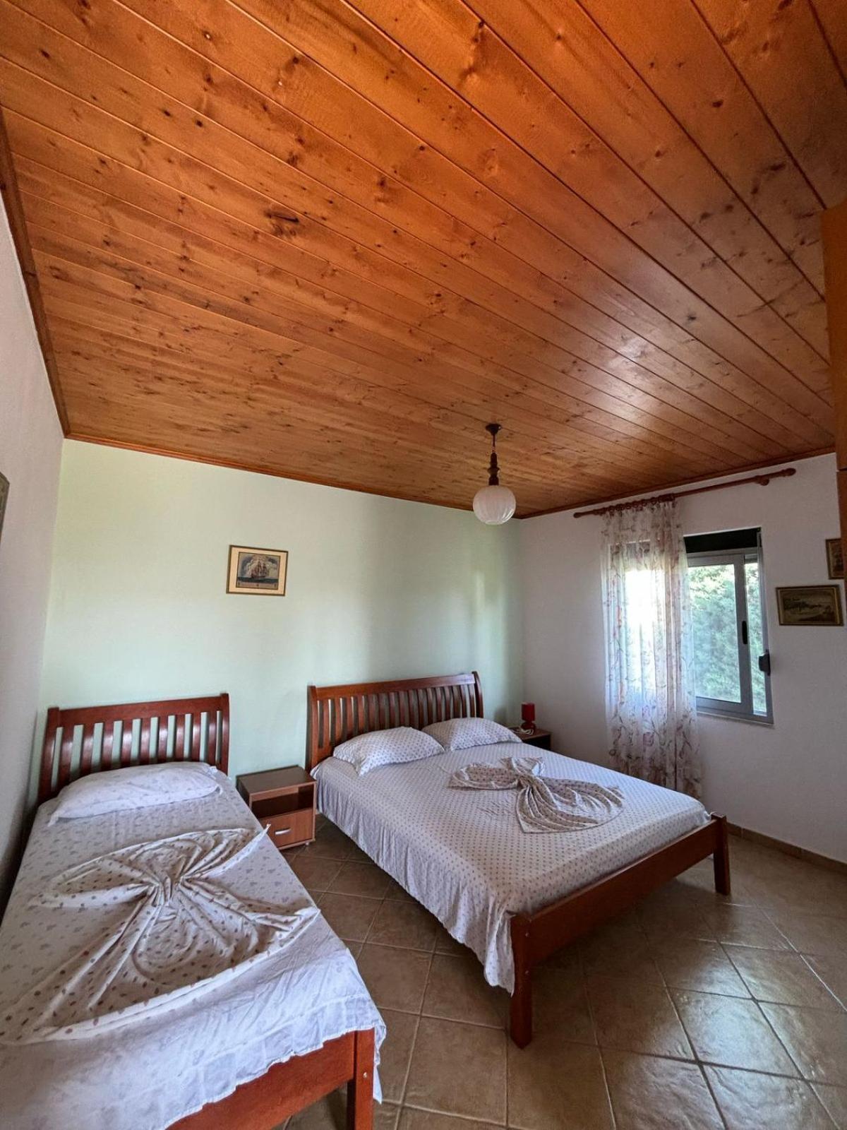 Holiday Home Zenit Улцин Екстериор снимка